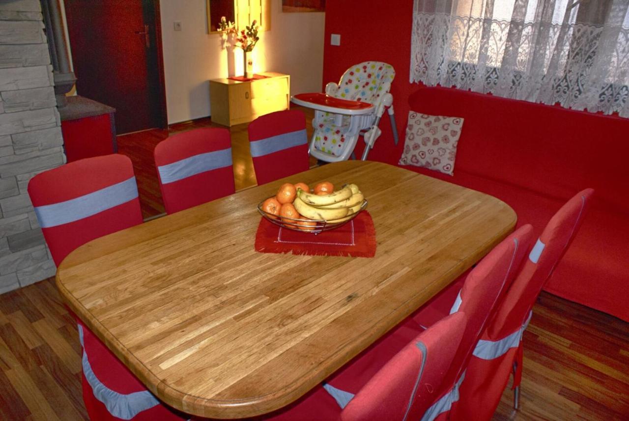 Kuca Za Odmor 6N Villa Gornje Jesenje ภายนอก รูปภาพ